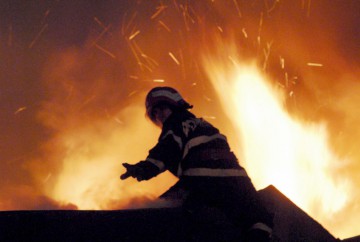 Incendiu în Portul Agigea, la o navă